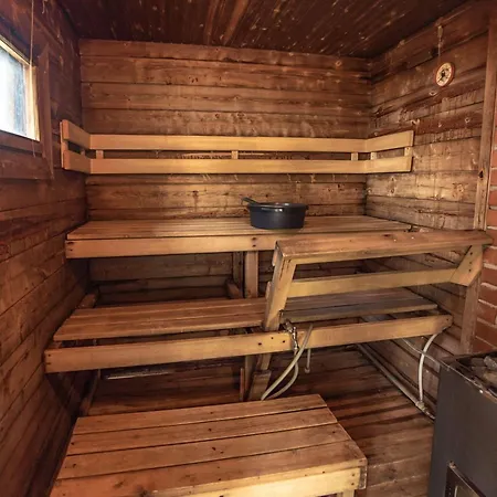 Ukonjaerven Village 3*