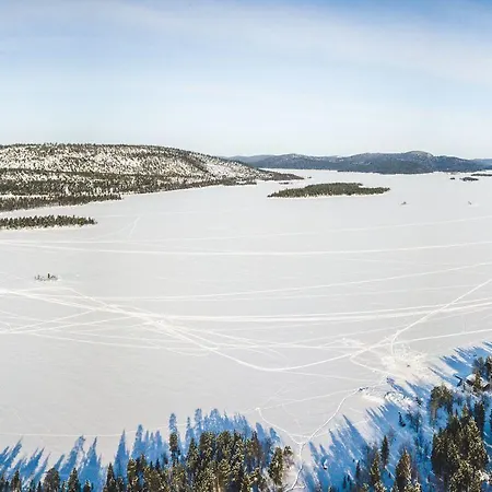 Ukonjaerven Village Rezort Ivalo