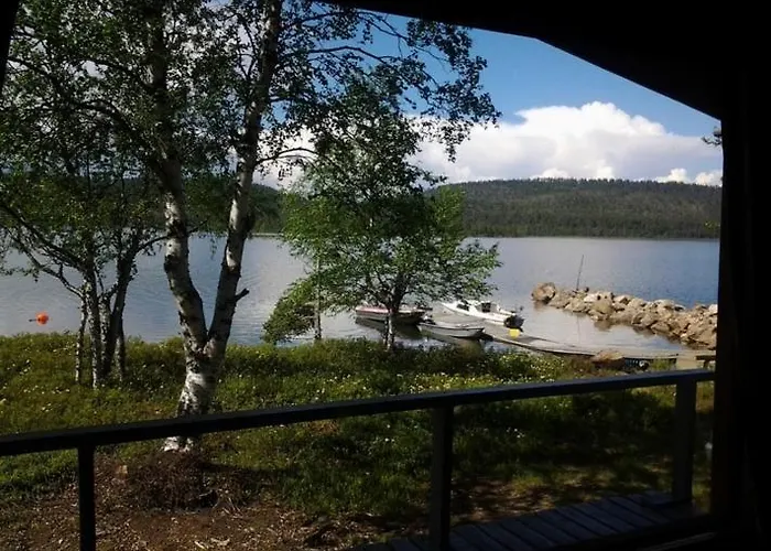 Semesteranläggning (resort) Ukonjaerven Village 3*