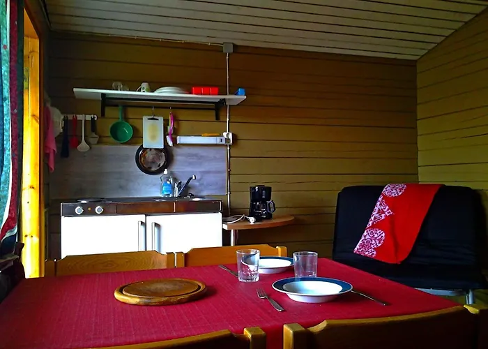 Semesteranläggning (resort) Ukonjaerven Village