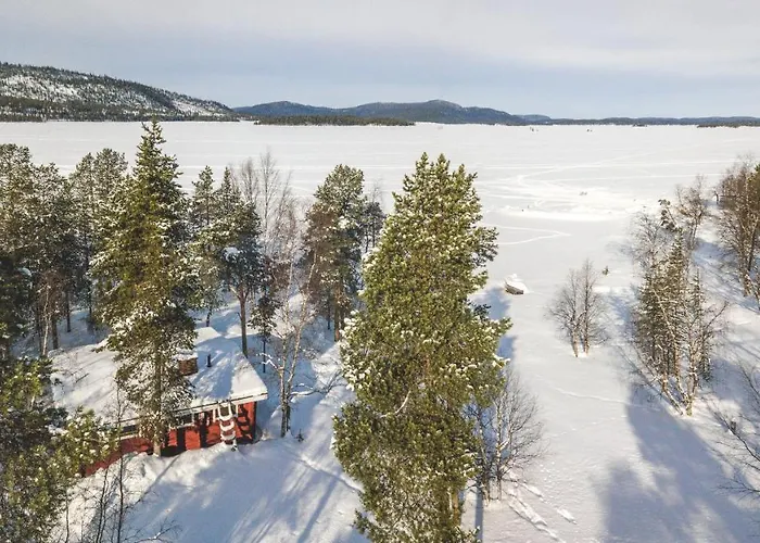 Semesteranläggning (resort) Ukonjaerven Village 3*